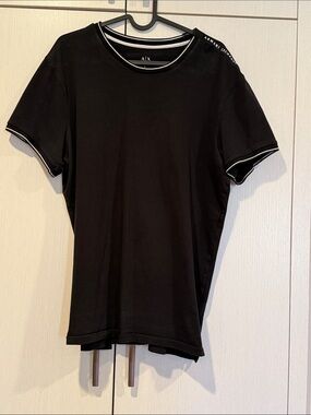 Armani Exchange Black Short-Sleeve Crew Tee with Contrast Trim